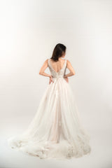 Deep Neckline Sleeveless Tulle Wedding Gown with Floral Embroidery