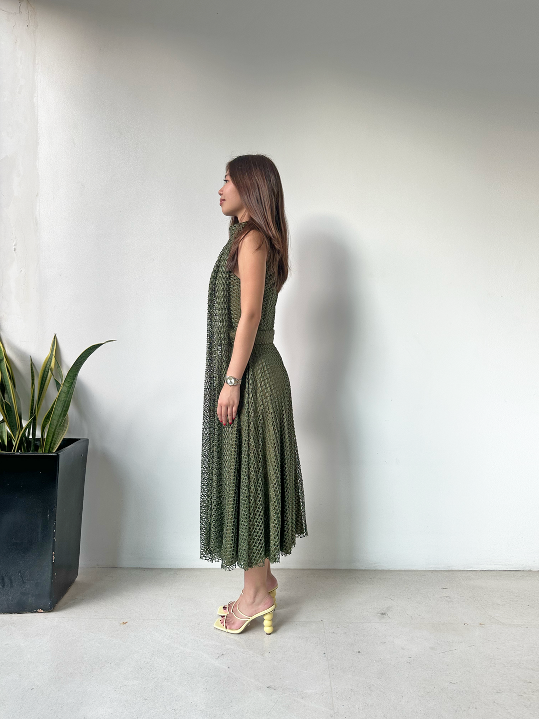 Embroidered Custom Midi Dress – RNT Wardrobe