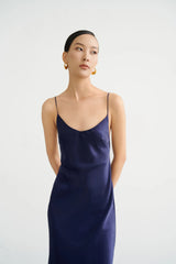Evelyn Classic Gown