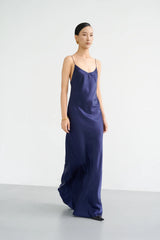 Evelyn Classic Gown
